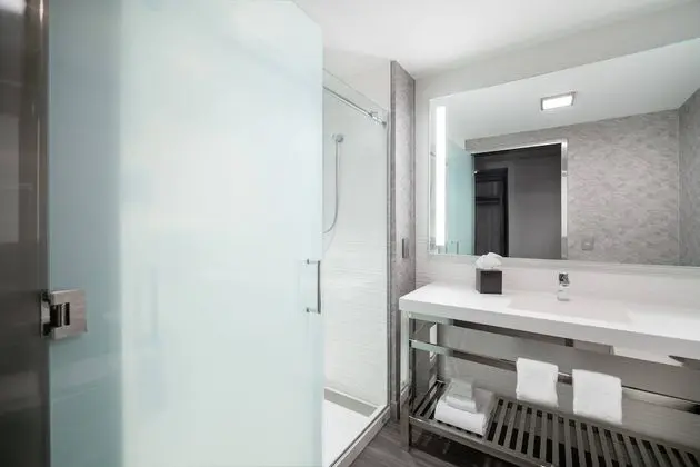 Oda, 2 Büyük (Queen) Boy Yatak, Sigara İçilmez