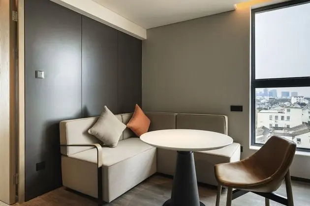 Süit, 1 En Büyük (King) Boy Yatak, Sigara İçilmez, Şehir Manzaralı