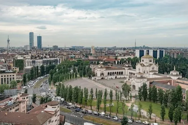 Standard Oda, 1 En Büyük (King) Boy Yatak, Manzaralı