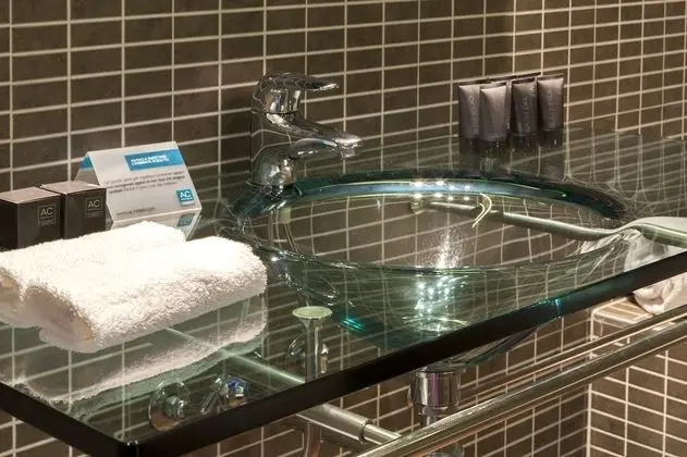 Standard Oda, 1 En Büyük (King) Boy Yatak