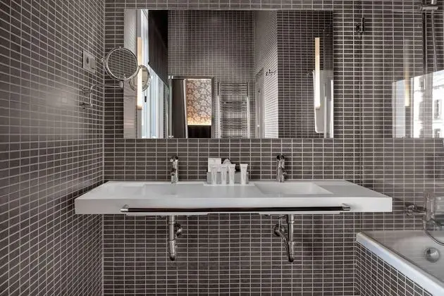 Deluxe Oda, 1 En Büyük (King) Boy Yatak