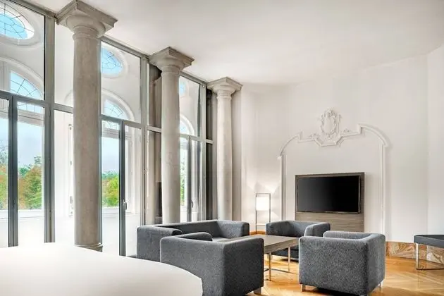 Junior Süit, 1 En Büyük (King) Boy Yatak