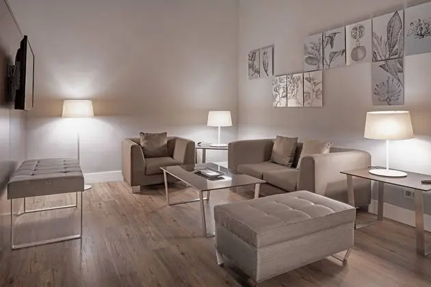 Junior Süit, 1 En Büyük (King) Boy Yatak