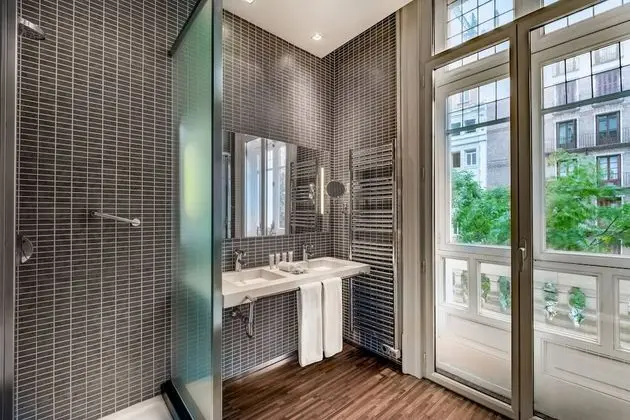 Junior Süit, 1 En Büyük (King) Boy Yatak