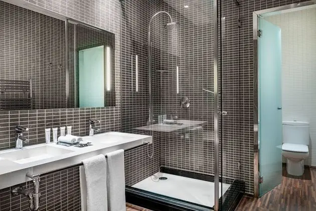 Junior Süit, 1 En Büyük (King) Boy Yatak