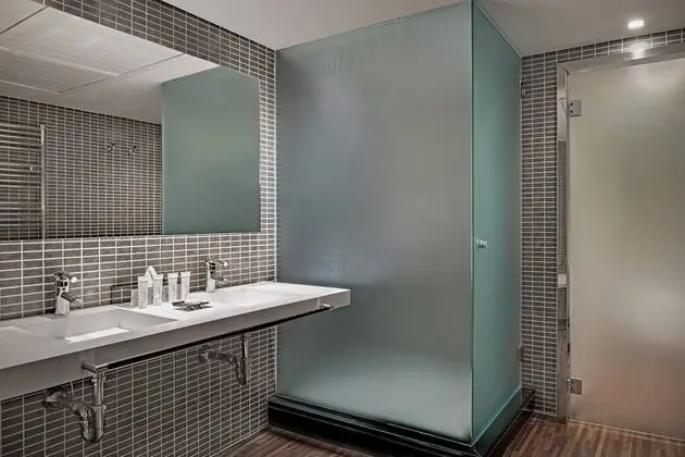 Junior Süit, 1 En Büyük (King) Boy Yatak