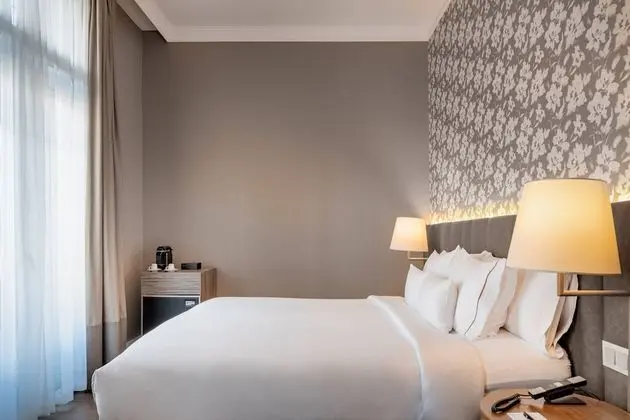 Premium Oda, 1 En Büyük (King) Boy Yatak