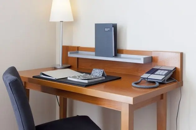 Standard Oda, 1 Büyük (Queen) Boy Yatak