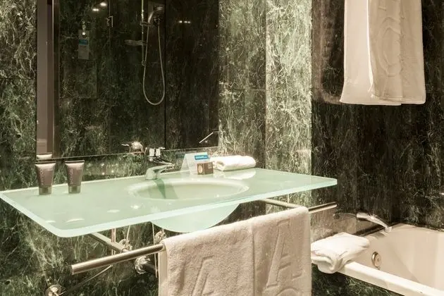 Standard Oda, 1 En Büyük (King) Boy Yatak