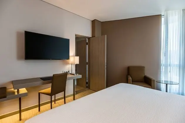 Oda, 1 En Büyük (King) Boy Yatak, Balkon, Deniz Manzaralı
