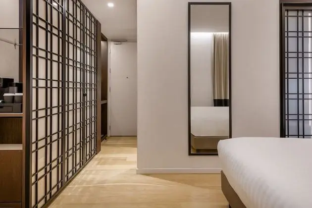 Oda, 1 Büyük (Queen) Boy Yatak, Manzaralı