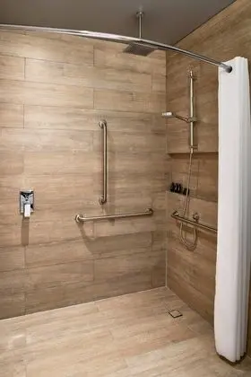Oda, 2 Çift Kişilik Yatak, Şehir Manzaralı