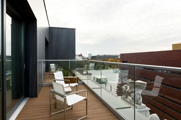 Standard Oda, 1 En Büyük (King) Boy Yatak, Balkon, Şehir Manzaralı