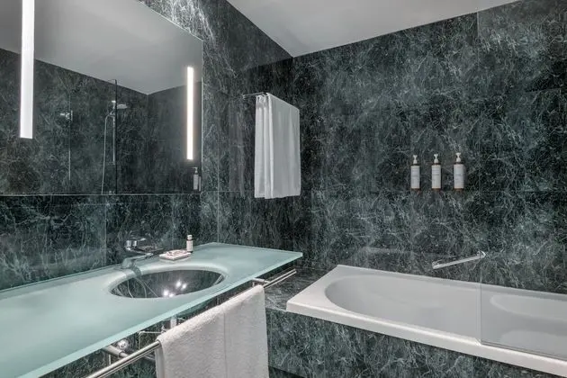 Deluxe Oda, 2 Tek Kişilik Yatak, Sigara İçilebilir