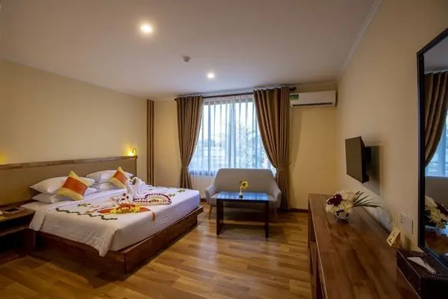 Deluxe Tek Büyük Yataklı Oda