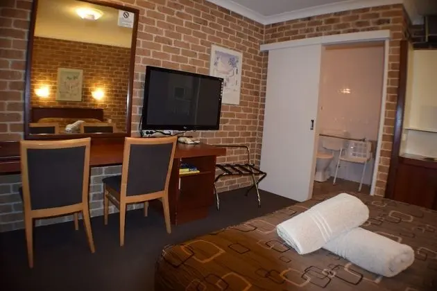 Standard Oda, Sigara İçilmez (Disabled Access Queen rm)