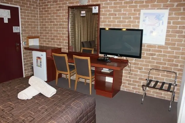 Standard Oda, Sigara İçilmez (Disabled Access Queen rm)