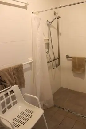 Standard Oda, Sigara İçilmez (Disabled Access Queen rm)