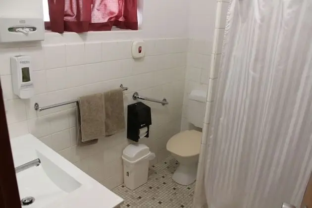 Standard Oda, Sigara İçilmez (STD Queen Room)
