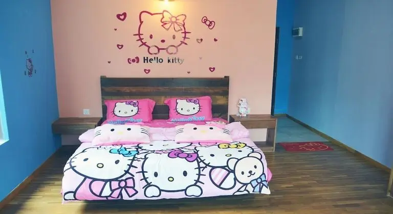 Bachelor Pad Room