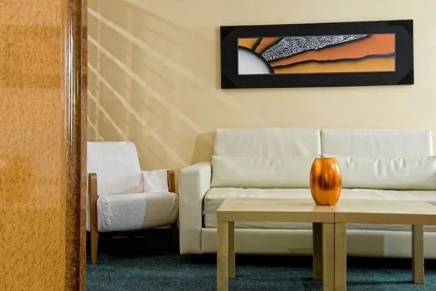 Apartment, Kichenette.