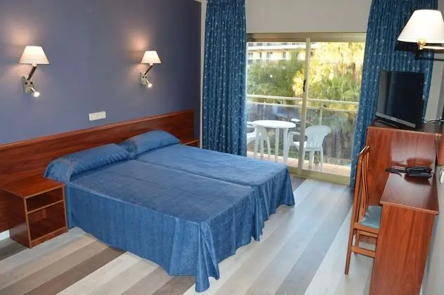 Standard Üç Kişilik Oda