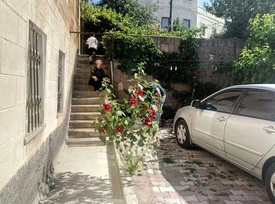 Apartment, Vadi Manzaralı, Özel Bahçeli