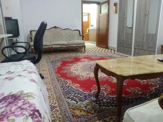 Daire, Bahçe Manzaralı, Balkonlu