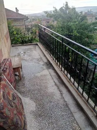 Daire, Bahçe Manzaralı, Balkonlu