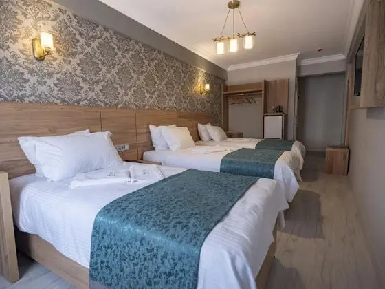 Triple, Şehir Manzaralı