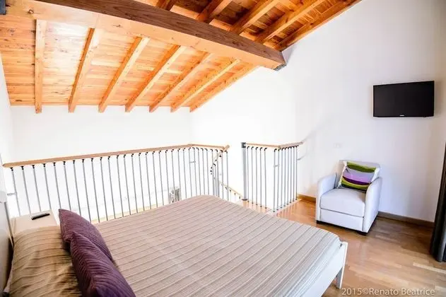 Junior Süit, Manzaralı