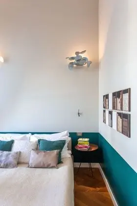 Superior Tek Büyük Yataklı Oda, Bahçe Manzaralı