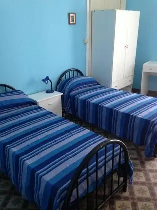 Tek Büyük veya İki Ayrı Yataklı Oda