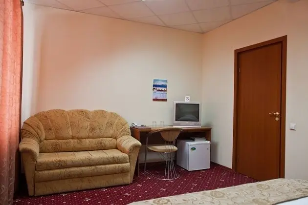 Standard Tek Büyük Yataklı Oda