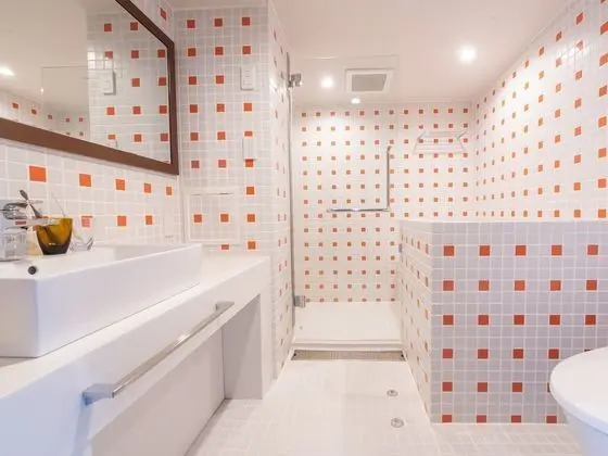 Deluxe Tek Büyük Yataklı Oda, Sigara İçilmez