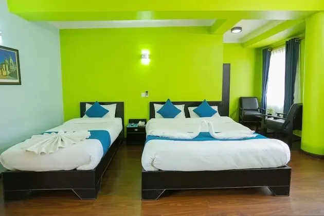 Deluxe Tek Büyük veya İki Ayrı Yataklı Oda
