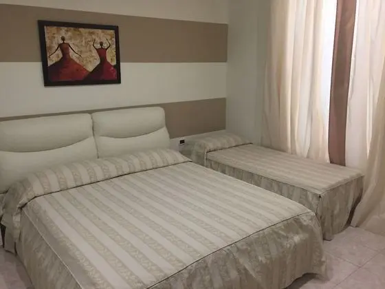 Standard Üç Kişilik Oda