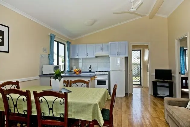 Comfort Villa, 2 Yatak Odası, Plaj Manzaralı, Denize Sıfır
