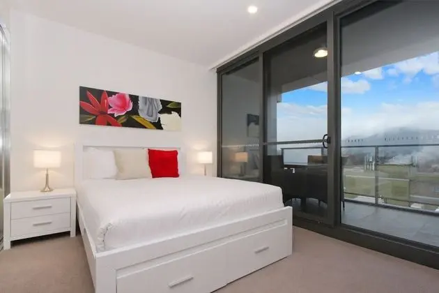 Apart Daire, 1 Yatak Odası (704/51 Mort Street)