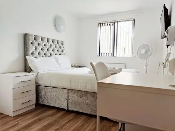 Deluxe Tek Büyük Yataklı Oda, 1 Çift Kişilik Yatak, Sigara İçilmez, Banyolu/Duşlu