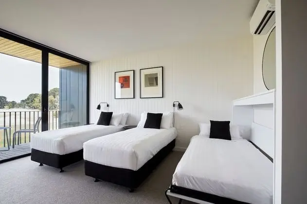 Eagle Suite