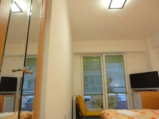 Standard Tek Büyük veya İki Ayrı Yataklı Oda