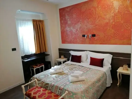 Classic Tek Büyük veya İki Ayrı Yataklı Oda