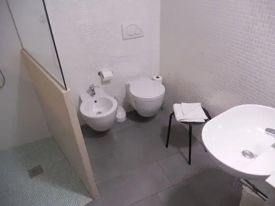 Classic Tek Büyük veya İki Ayrı Yataklı Oda