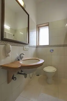 Deluxe Oda, 2 Tek Kişilik Yatak