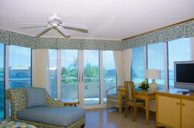 Luxury Oceanfront Suite, 2 Bedrooms, Balcony