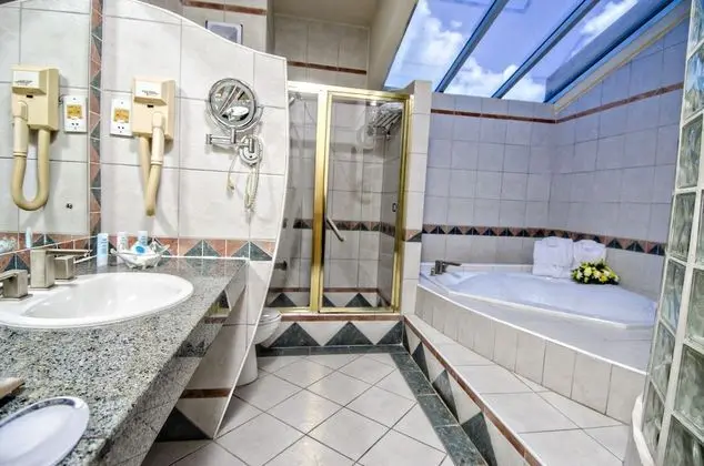 Oda, 1 Çift Kişilik Yatak ve Çekyat, Okyanusa Sıfır (with Jetted Tub on Balcony)