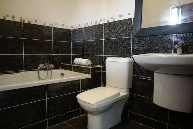 Standard Tek Büyük Yataklı Oda, 1 Çift Kişilik Yatak, Balkon, Bahçe Manzaralı