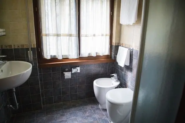 Economy Tek Büyük Yataklı Oda (1 French Bed)