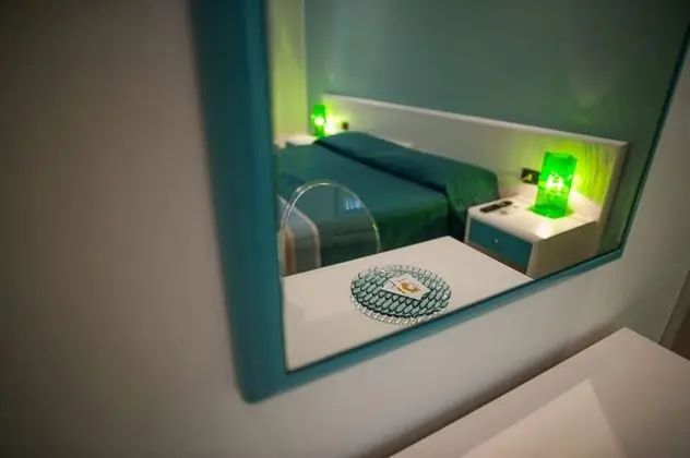 Basic Üç Kişilik Oda